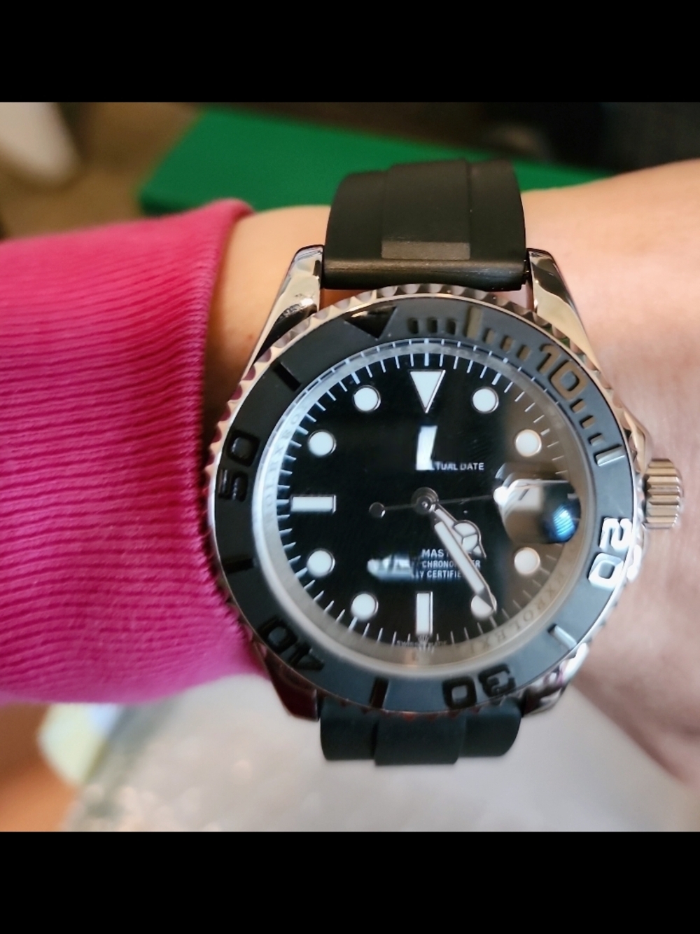 Black Dive-Style Men's Watch with Black Silicone Strap
